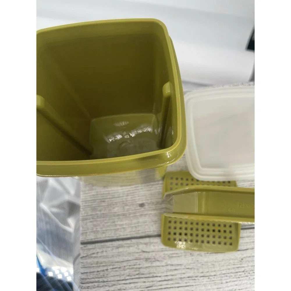 Tupperware Pickle Keeper Holder Vintage Clear Lid Green Drainer #1330-1 3 Pieces